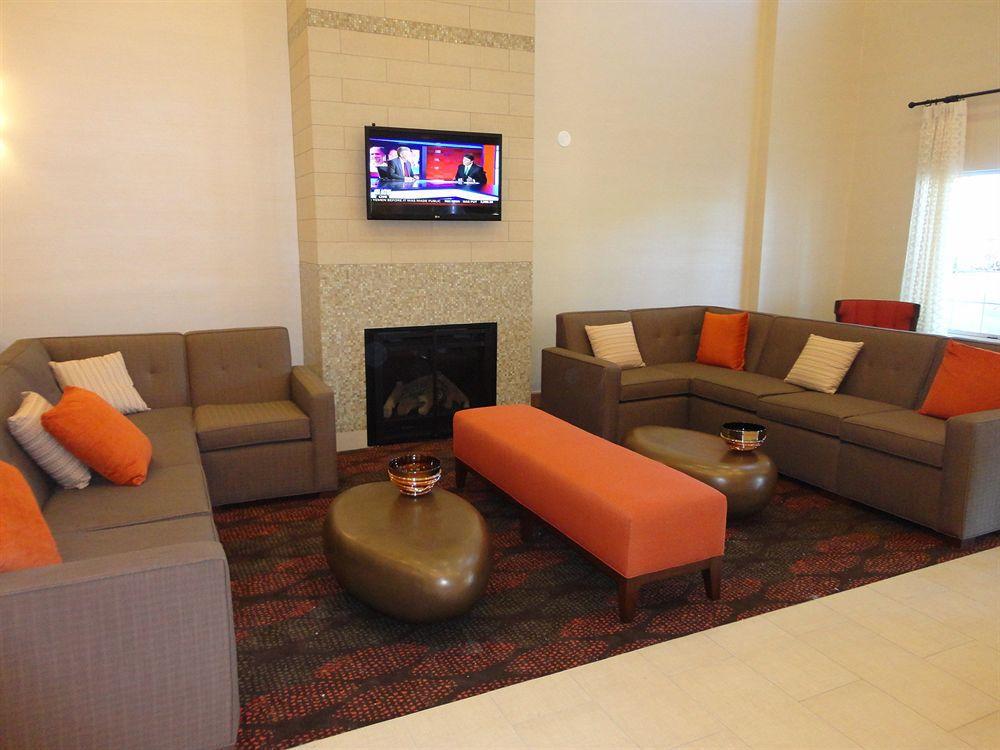 Holiday Inn Express & Suites Indianapolis North - Carmel By Ihg Exterior photo