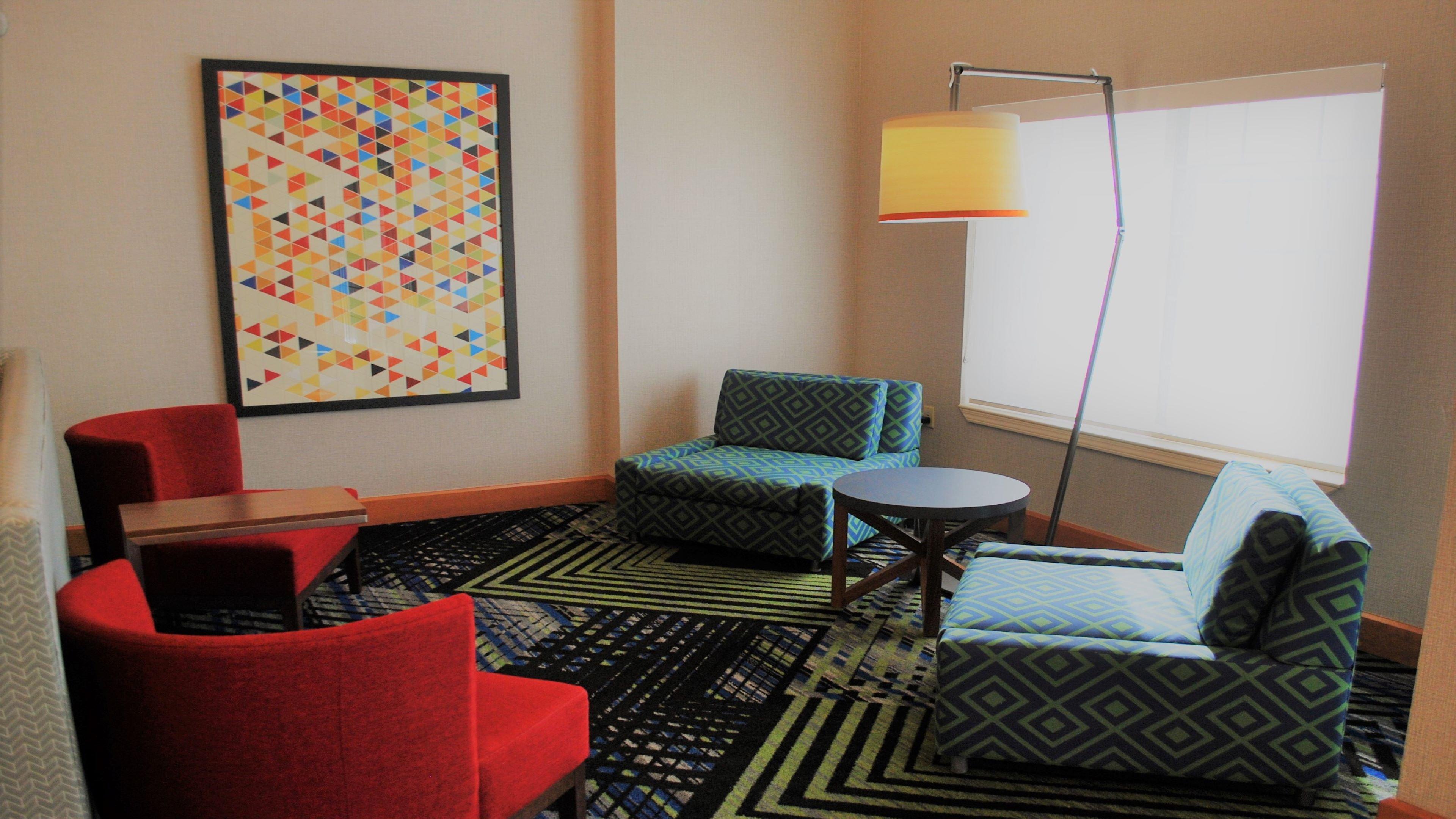 Holiday Inn Express & Suites Indianapolis North - Carmel By Ihg Exterior photo